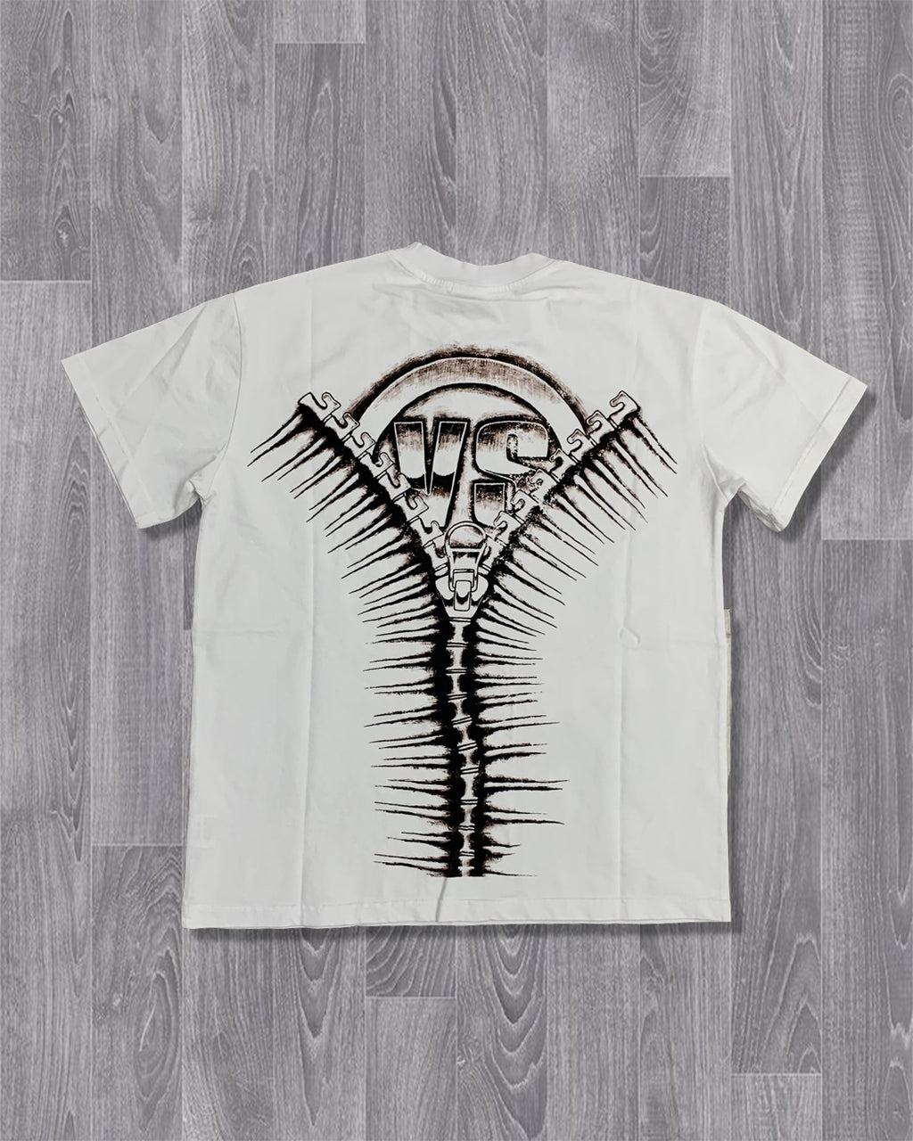 Vale “Scissor Hands” Tee