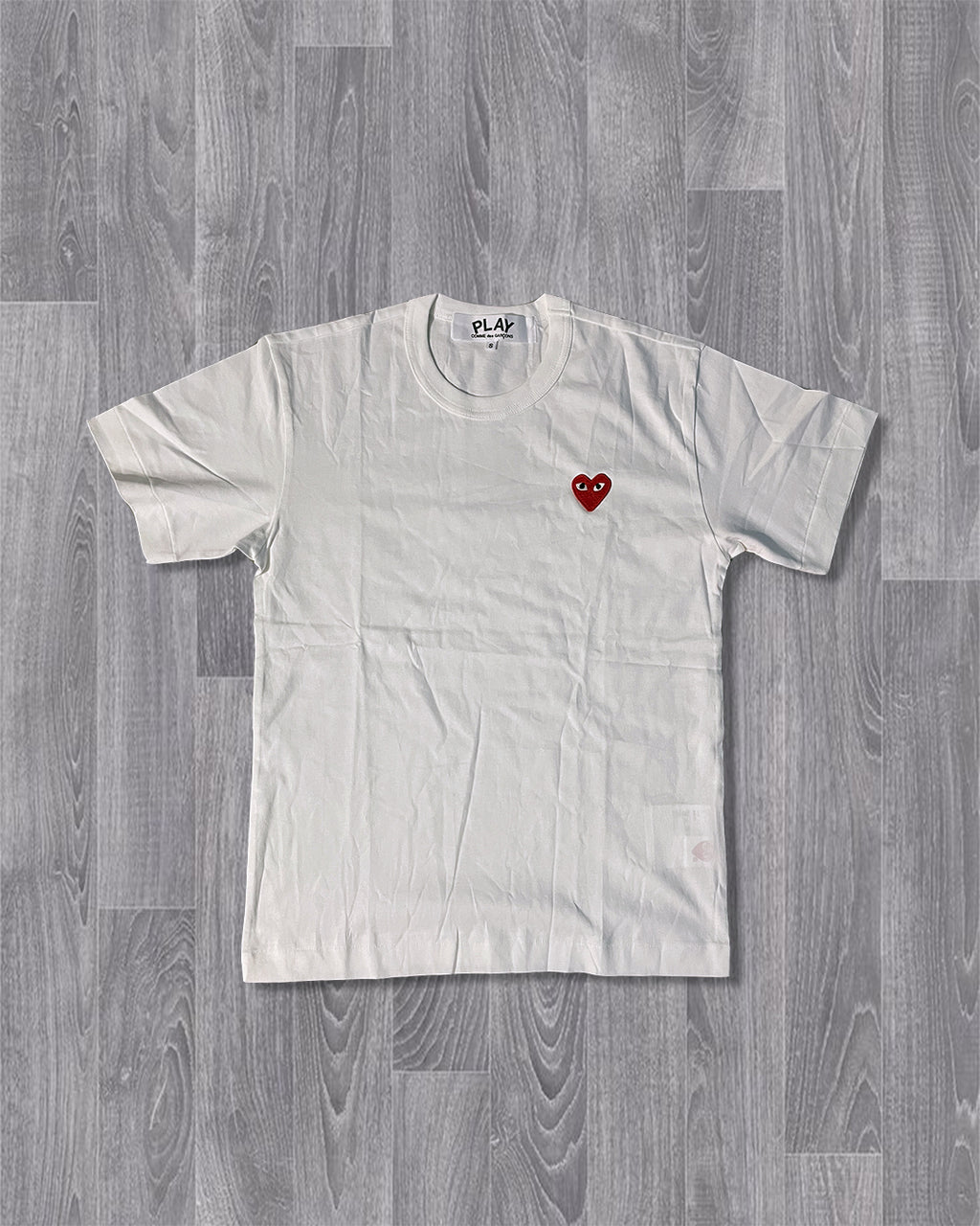CDG "Single Heart" Tee